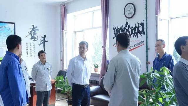 集团公司董事党组副书记任书辉到牡二电厂调研督导