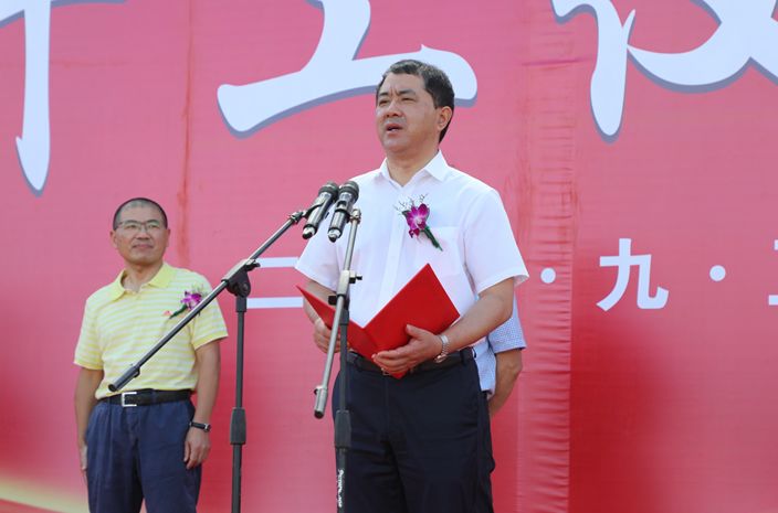 丽水市衢宁铁路项目指挥部总指挥叶朝丐出席并讲话,副总指挥陶国忠,九