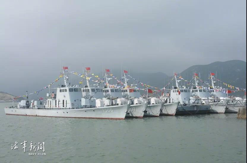 我军这款百吨小艇集体退役曾有猛虎之名擅长海上拼刺刀