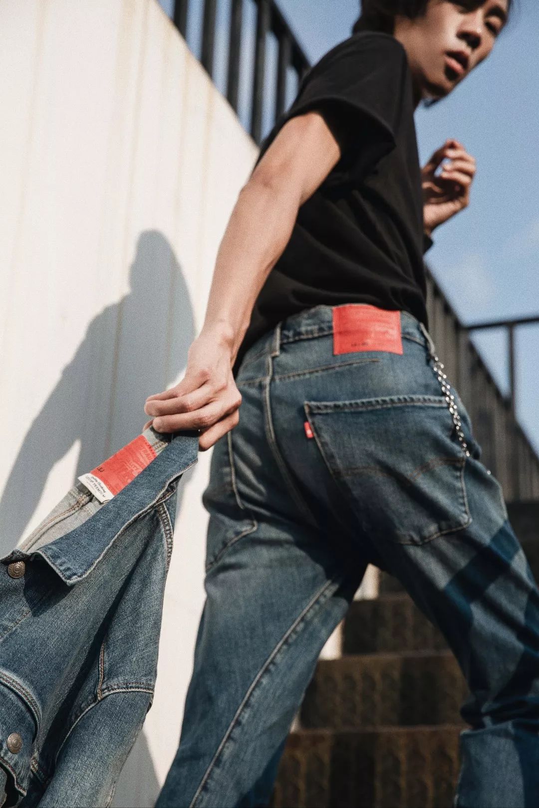 戏味时尚早秋丹宁新风尚照着穿就能凹出最in造型