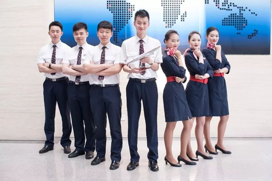 东方航空云南有限公司乘务员招聘!9月-拉萨站