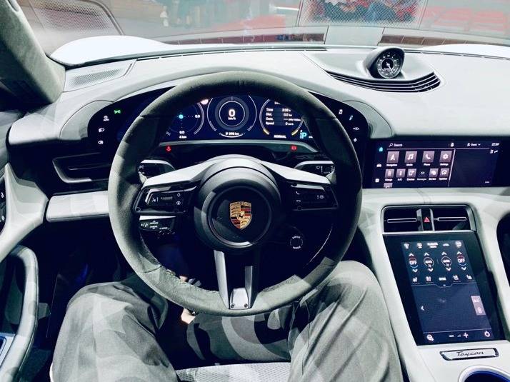 对话保时捷taycan外观设计师超豪华品牌的电动车应该长什么样