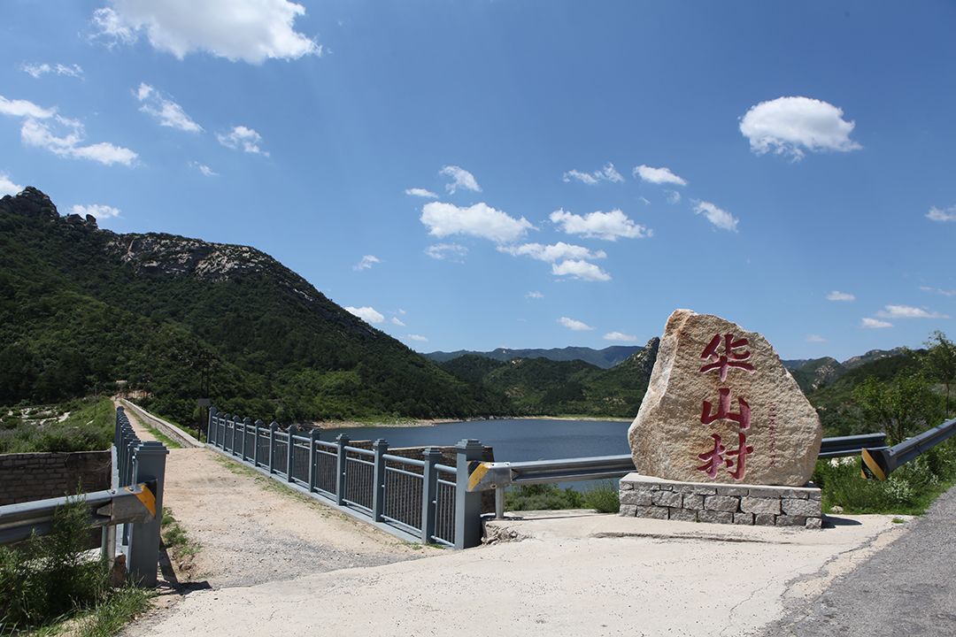 崇兴寺双塔北镇庙 摄影:马俊儒义县奉国寺 摄影:陈鹤线路一:北镇庙
