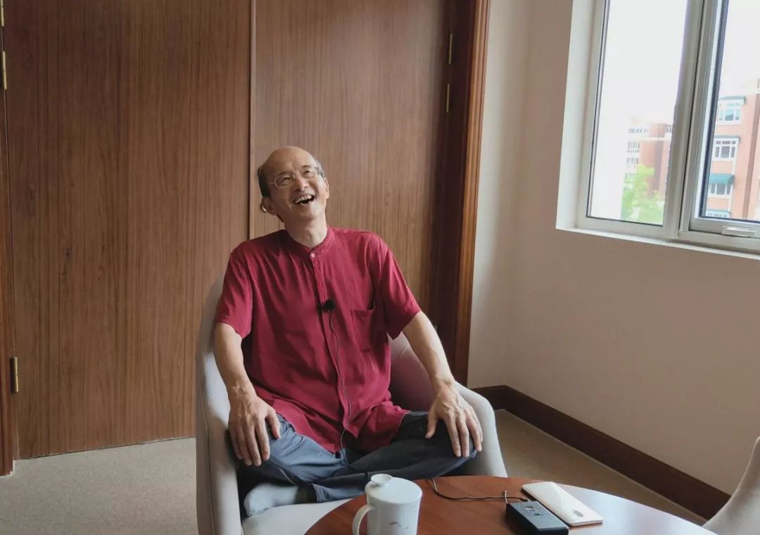 金陵天泉湖业主系列访谈之——"赏识老爸" 周弘_教育