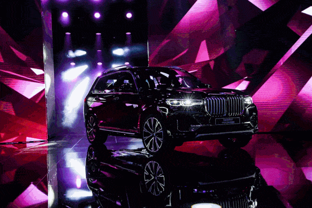 这届成都车展也太辣了吧