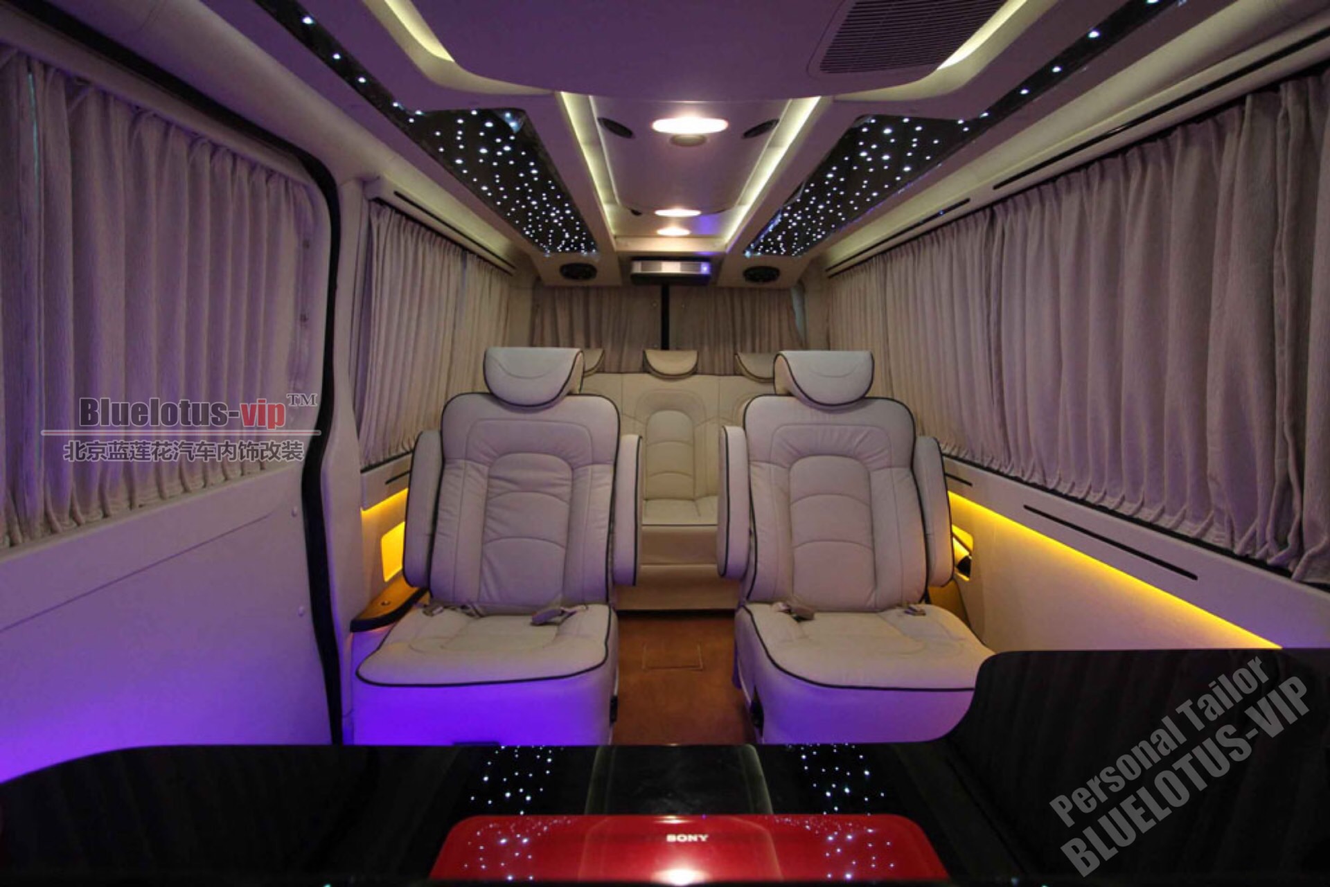 海狮改装内饰&改装高端移动通讯指挥车辆