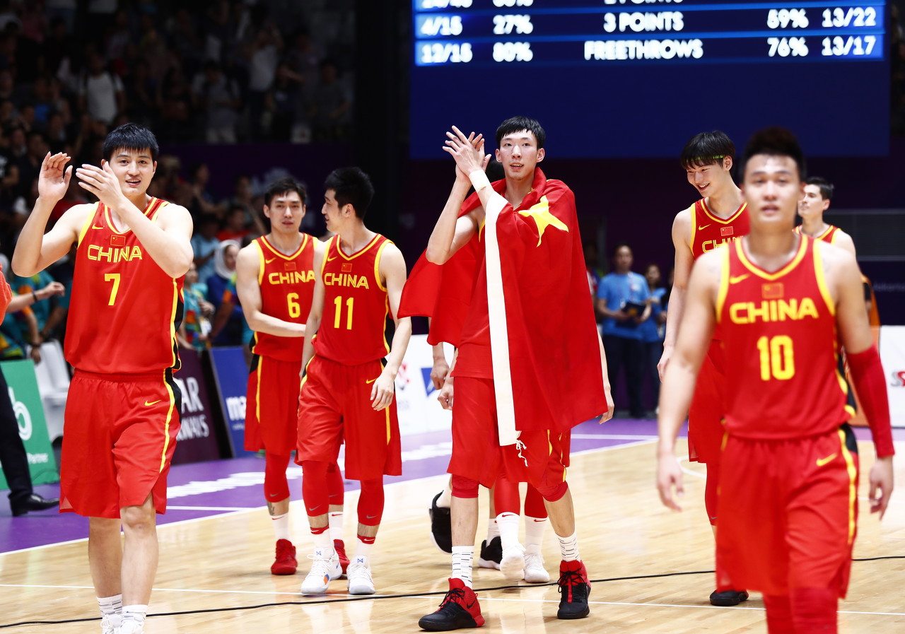 这支中国男篮就像04年的梦之队一样詹姆斯总结出失败真因
