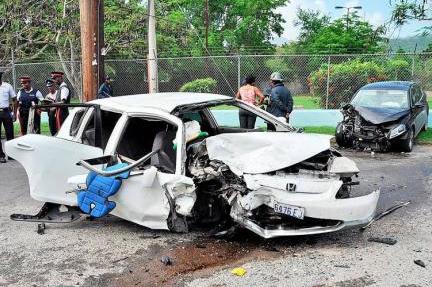 當大眾和日系車撞在一起誰更強這三起車禍看日系車沒撈到便宜