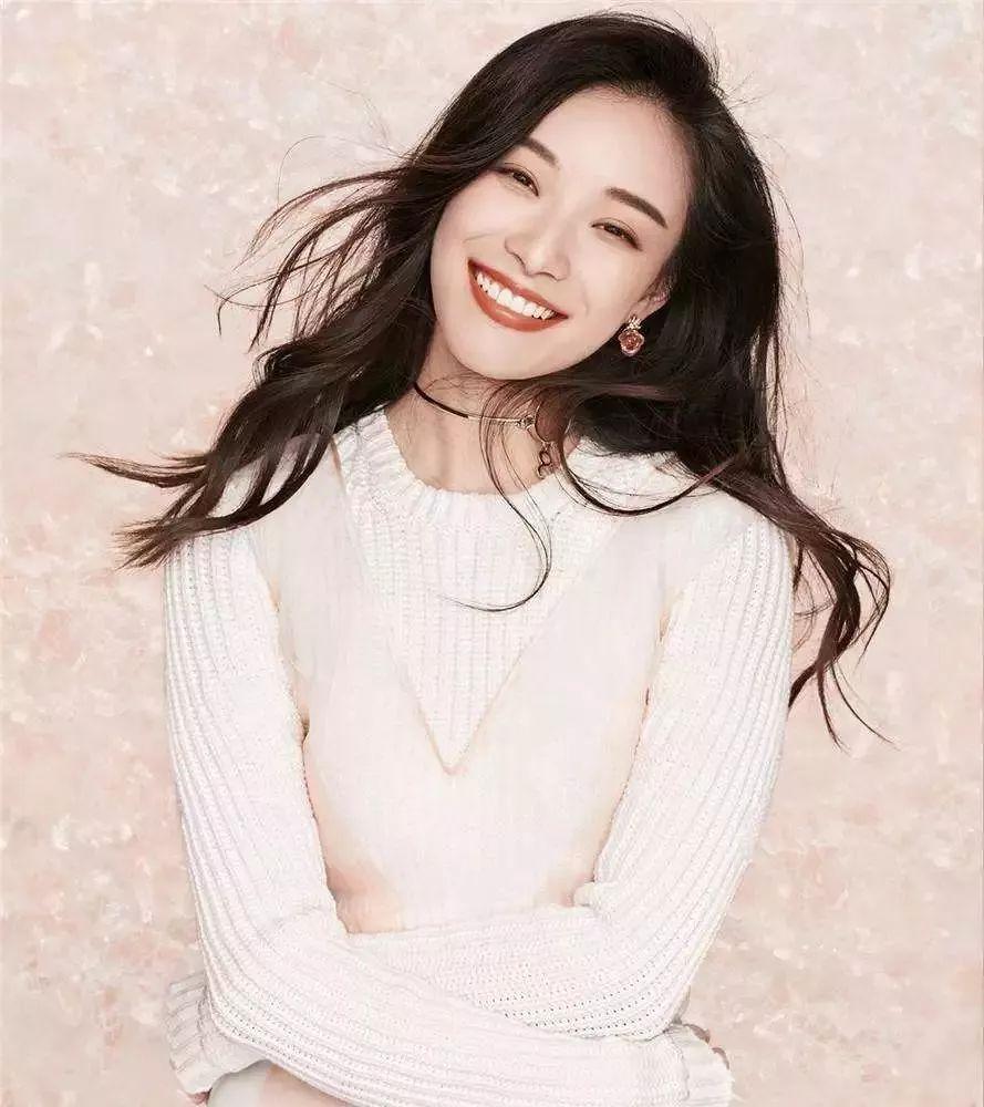 原创60岁依然美到俯瞰众生巩俐不靠防腐剂全靠它