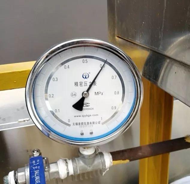 6个大气压的严密性试压,才算合格~燃气管道要经受6个大气压的强度试压