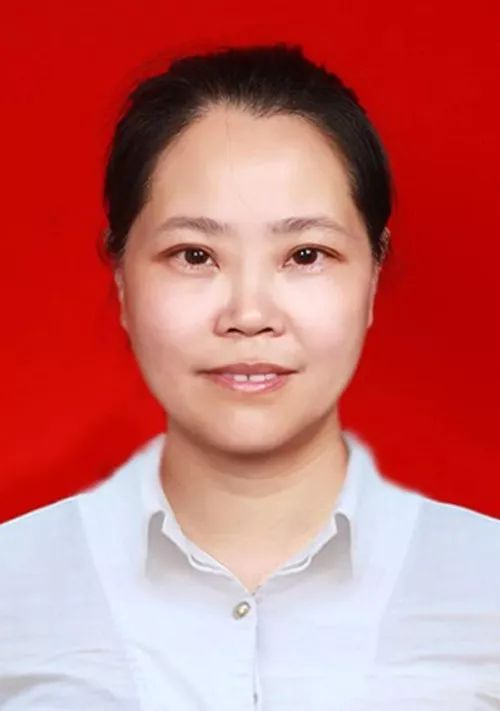 上饶四中梁莉芳育智育德以身施教