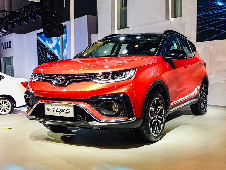 360度全景影像10英寸液晶屏东南dx5预售699万起