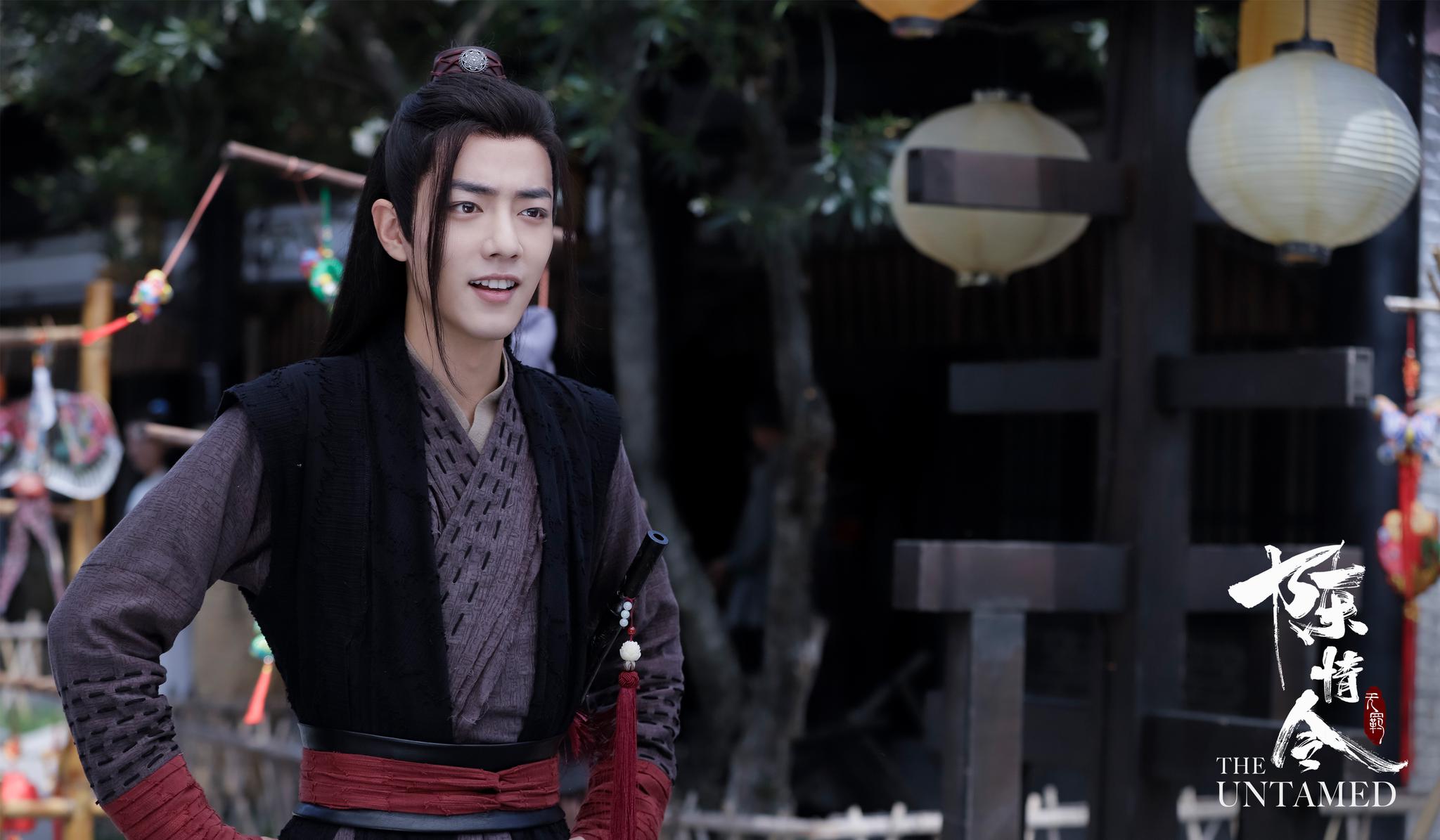 王一博回复假肖战,郑繁星蛋糕砸脸,《陈情令》演员过生日都有毒