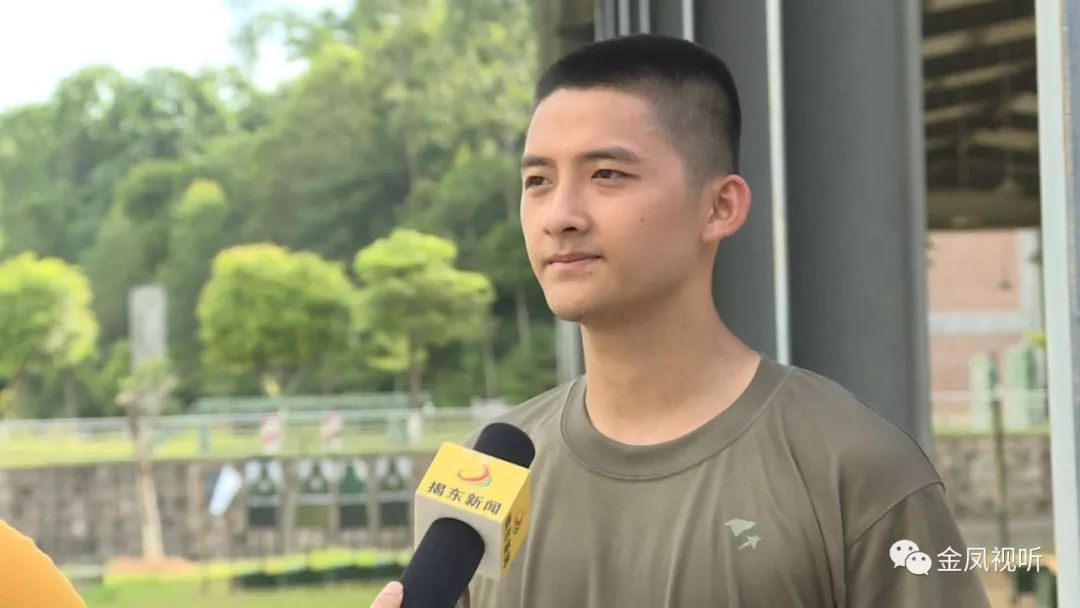 这位预定新兵有点眼熟，原来他是……_朱泽杰