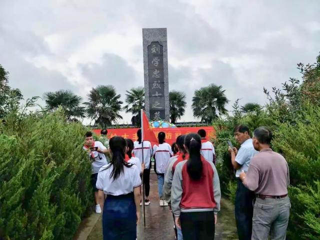 系列寻访活动正在如火如荼地开展当中,共涉及26所学校与7个烈士镇村