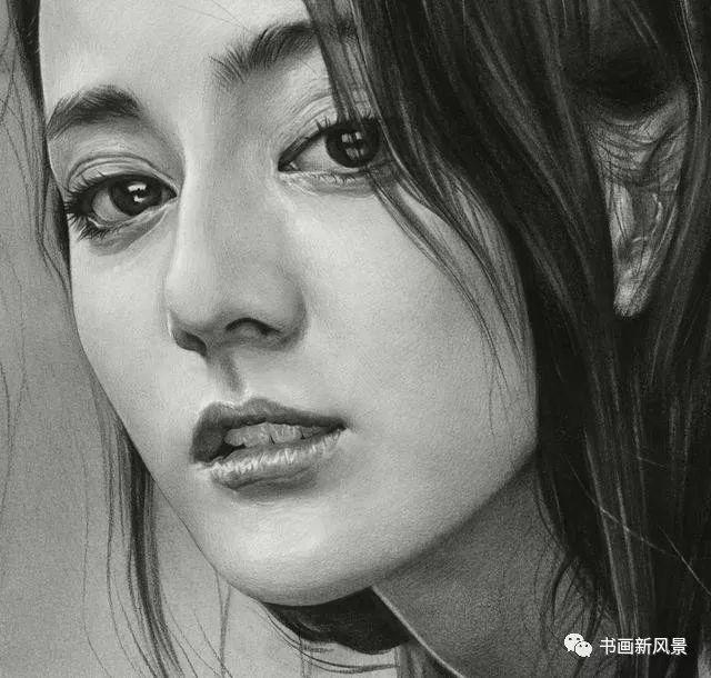 这是画家刘斌的一组素描作品,写实的精细程度令人惊叹!