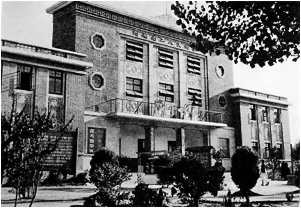 我们越来越老而郑州却越来越年轻