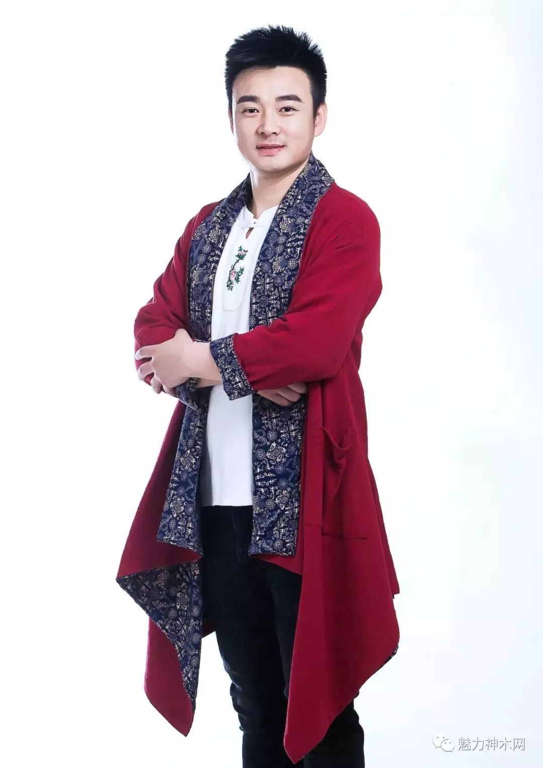 强势福利家门口的中秋晚会姐妹花一壶老酒唱响神木体育场