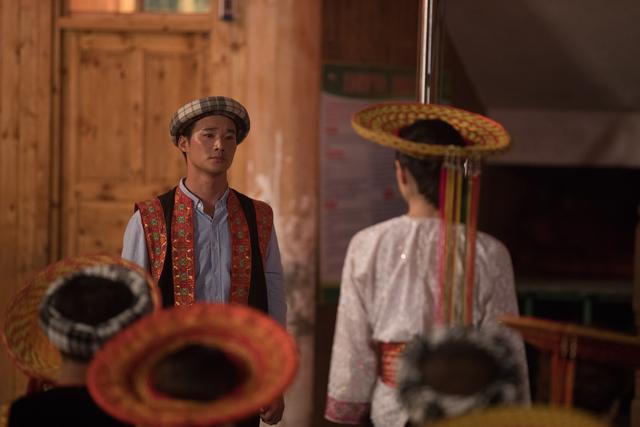 青年演员徐立伟真声演唱花瑶情歌