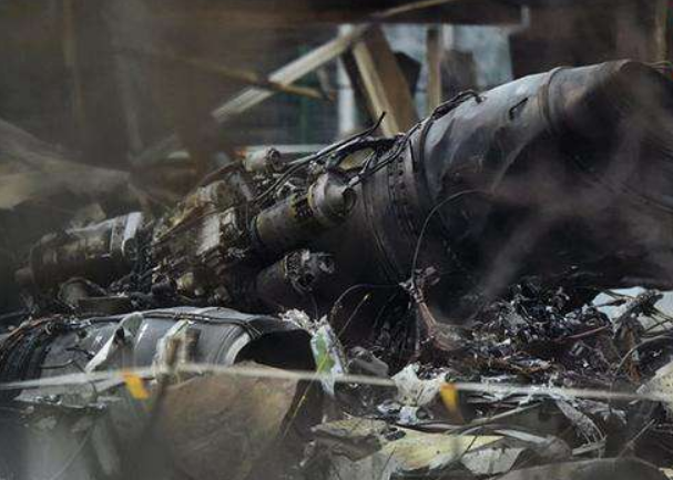 原创俄军找到2名飞行员遗体身上伤痕显示发生过激战果断用炮轰来报复