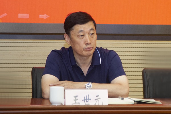 部长,区直机关工委书记迟行刚现场发言朝阳区校园安全稳定工作会召