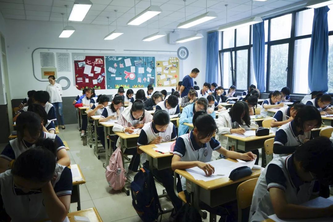 艺校播报青岛艺术学校多举措助力新生迈出高中生涯第一步上新生期初