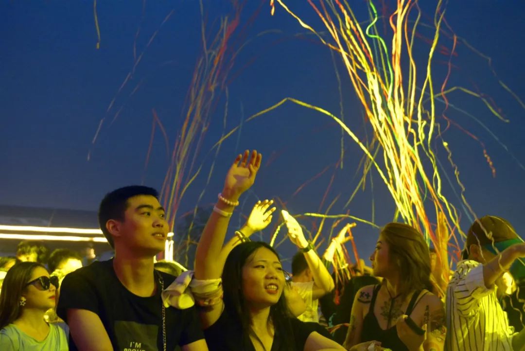 燃爆花海!pec*red电音节精彩回顾