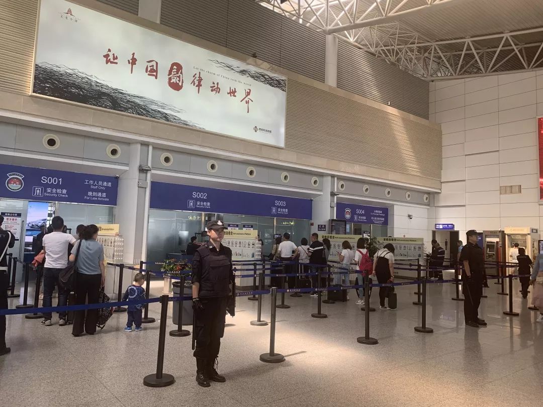榆林机场一个让你觉得安全感爆棚的机场