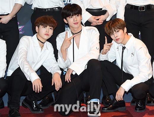 mdphoto韩国男团x1参加mnetmcountdown彩排