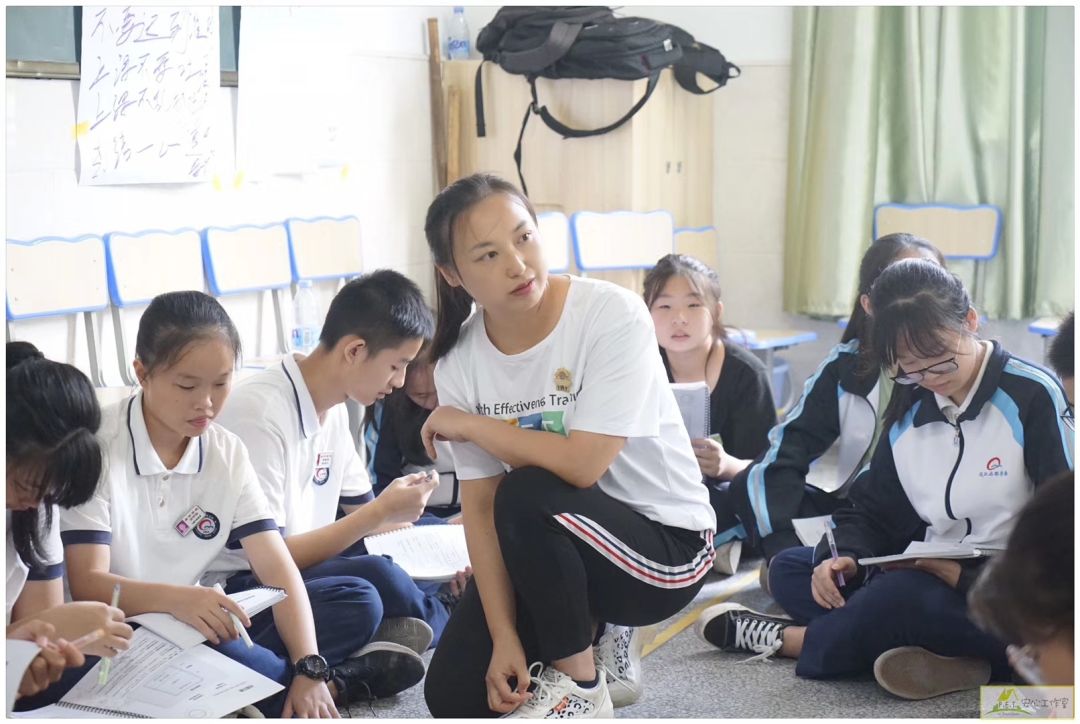 yet公益行来听听西区讲师们讲述福建连江启明中学yet公益背后的故事