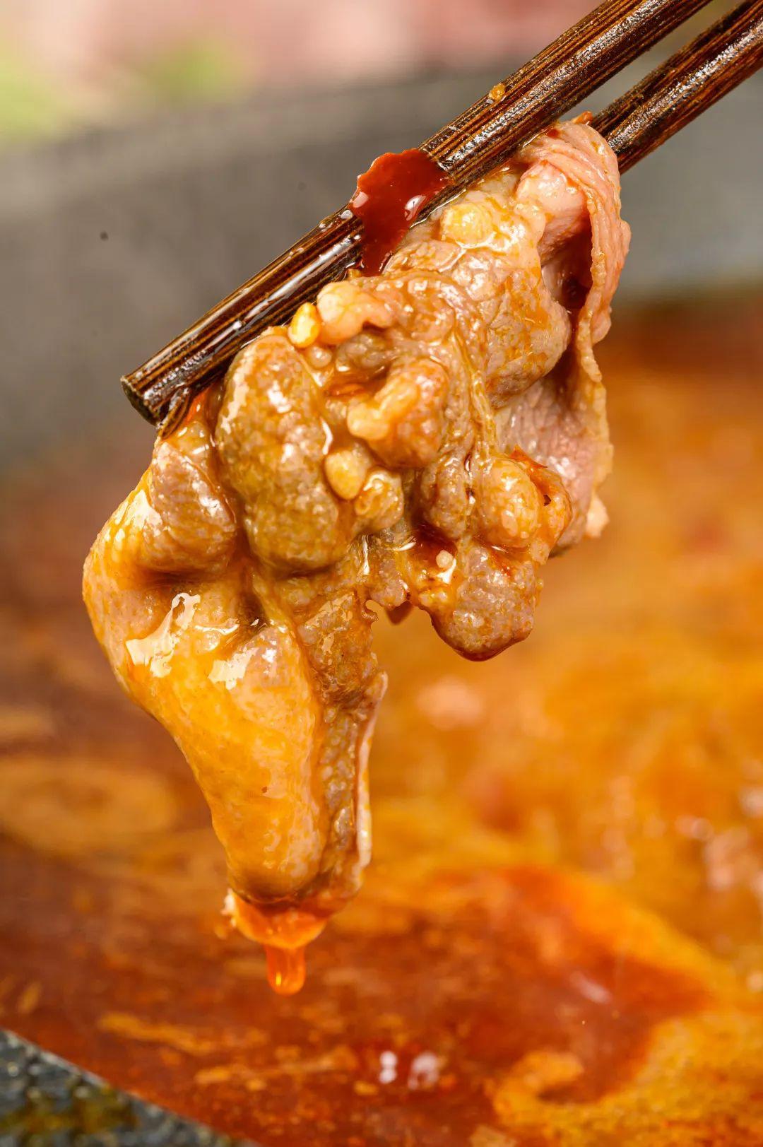 开涮,从成都来的平民火锅,招牌就是店名_肥牛