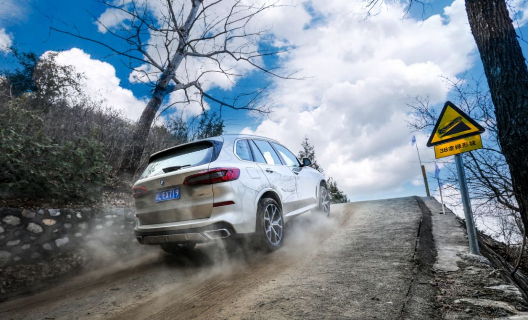 爬坡不费劲,恋爱更省事,苏大强最满意车型bmw x5,_搜狐汽车_搜狐网