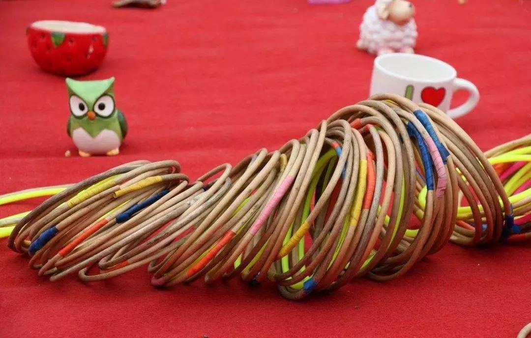 赏花灯,吃月饼~ 花灯"搞"起来! "你就是我心中的棉花糖 套圈儿