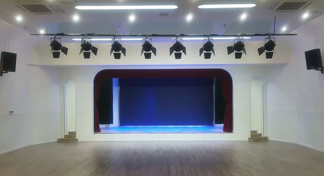 中亿丰科技校园盾牌代表作品南师大杜蒙幼儿园正式投入使用