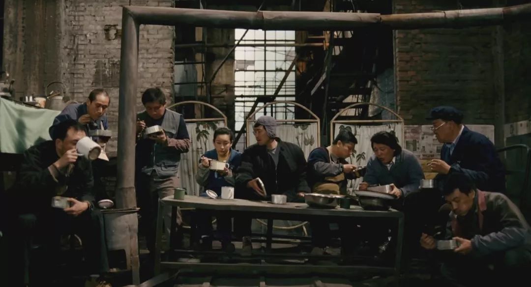 周二艺术影院钢的琴