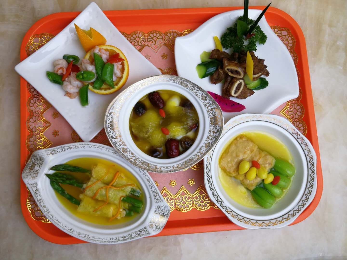 满汉全席蒲鹏飞先生既月子会所月子餐展示_菜品