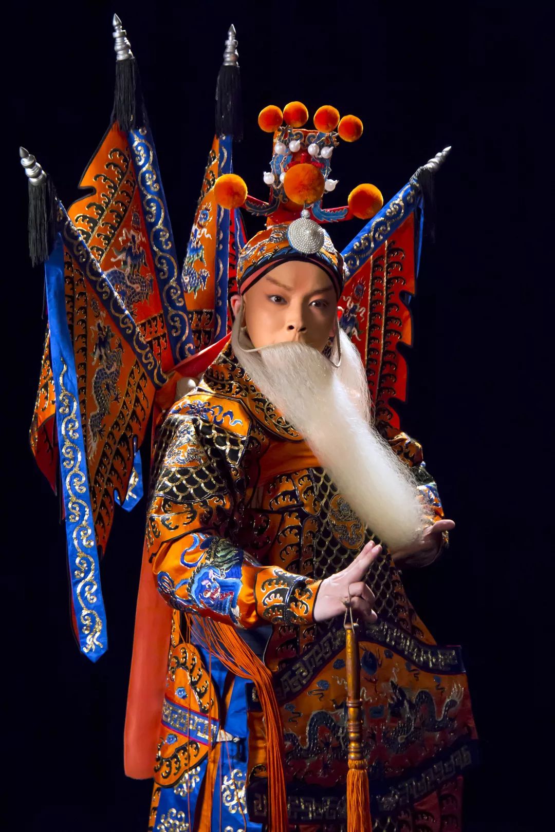 十三杰争奇斗艳今日上演定军山阳平关看谭正岩演绎英雄豪杰的壮志豪情