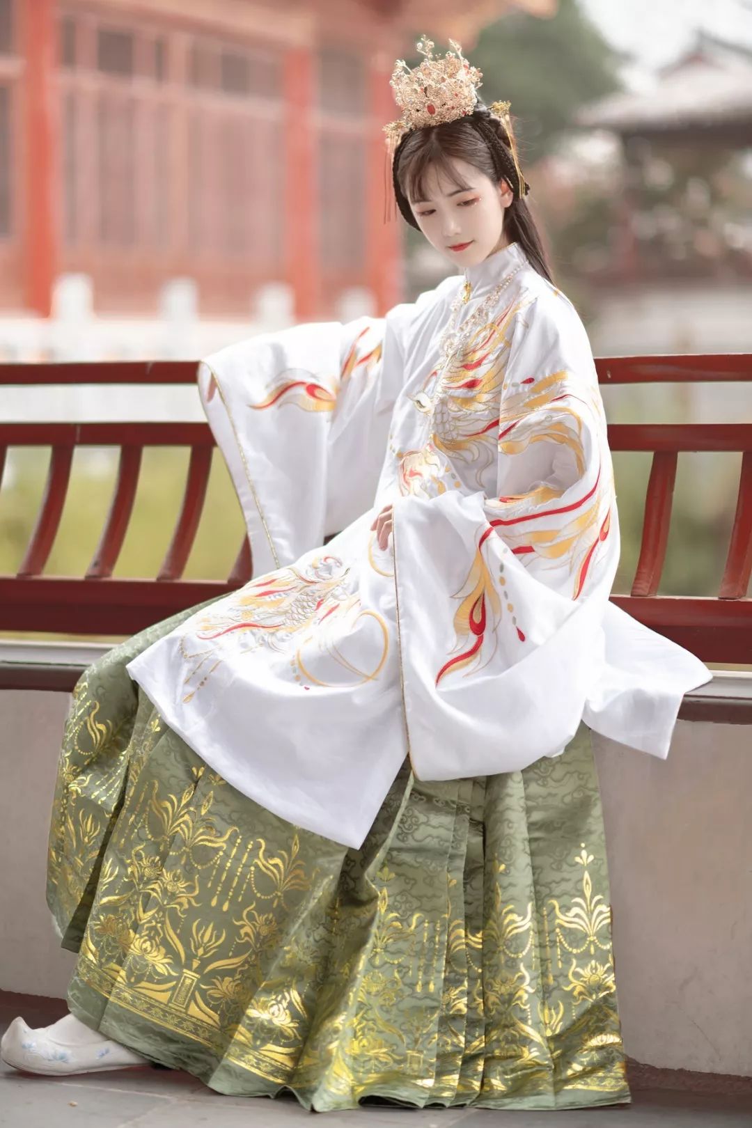 新品预告造物节高定款来袭汉服少女绝不认输