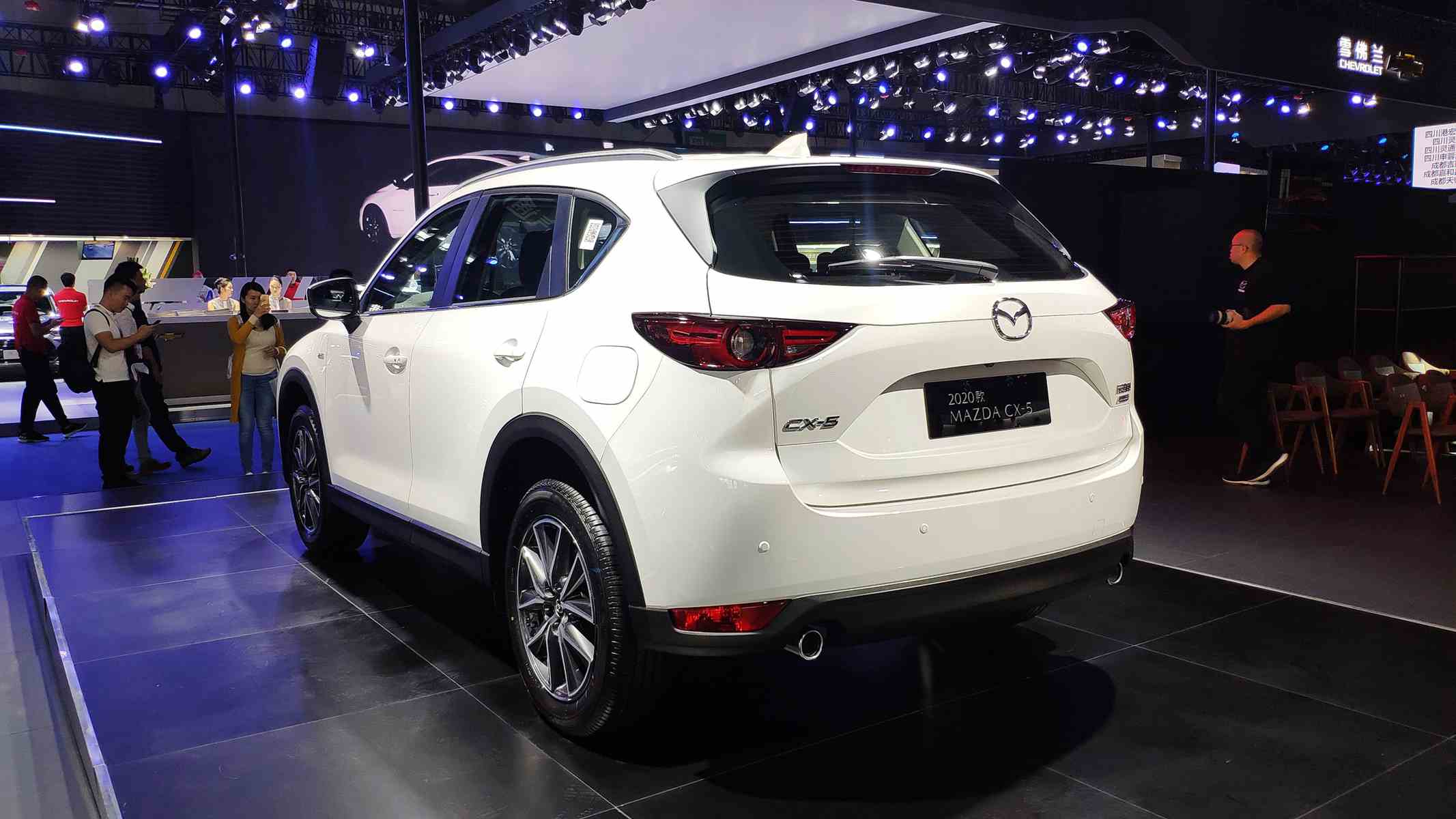 2019年成都车展:2020款马自达cx-5实车