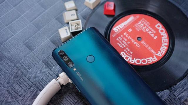 原创华为畅享10plus评测全视屏4800万三摄1499你想要的它都有