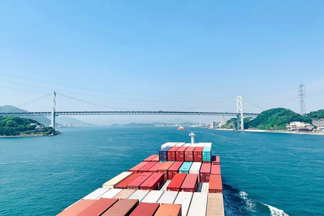 海上时光丨航行中的五座日本大桥_航道