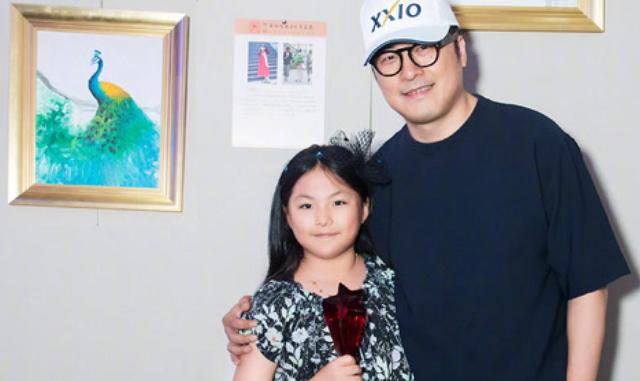李湘富养女终于没白费王诗龄9岁办画展绘画天赋随爷爷