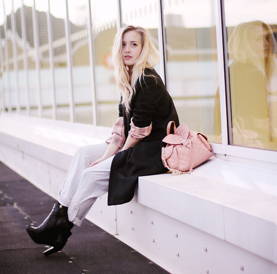 丹麦时尚博主身材虽小,但穿衣手段够高!_sarah