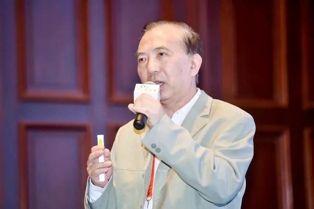 彭彬博士上海岸迈生物科技有限公司首席医学官报告题目:metmab