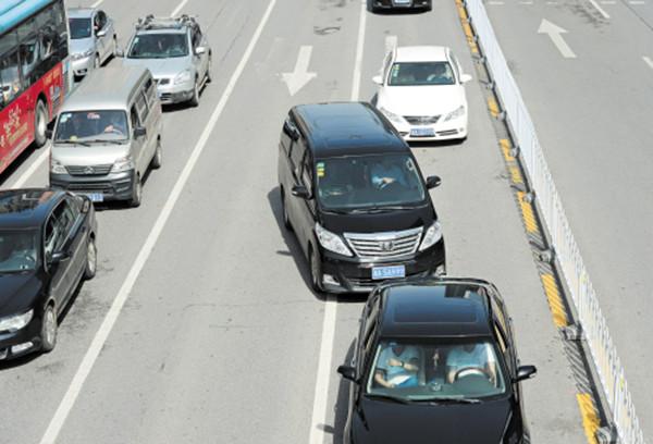 新手开车上路这4种违章最常犯没有的算你厉害