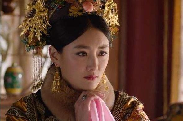 清朝最有权势的皇后,20岁进入宫内,连生两位皇子,掌管后宫53年