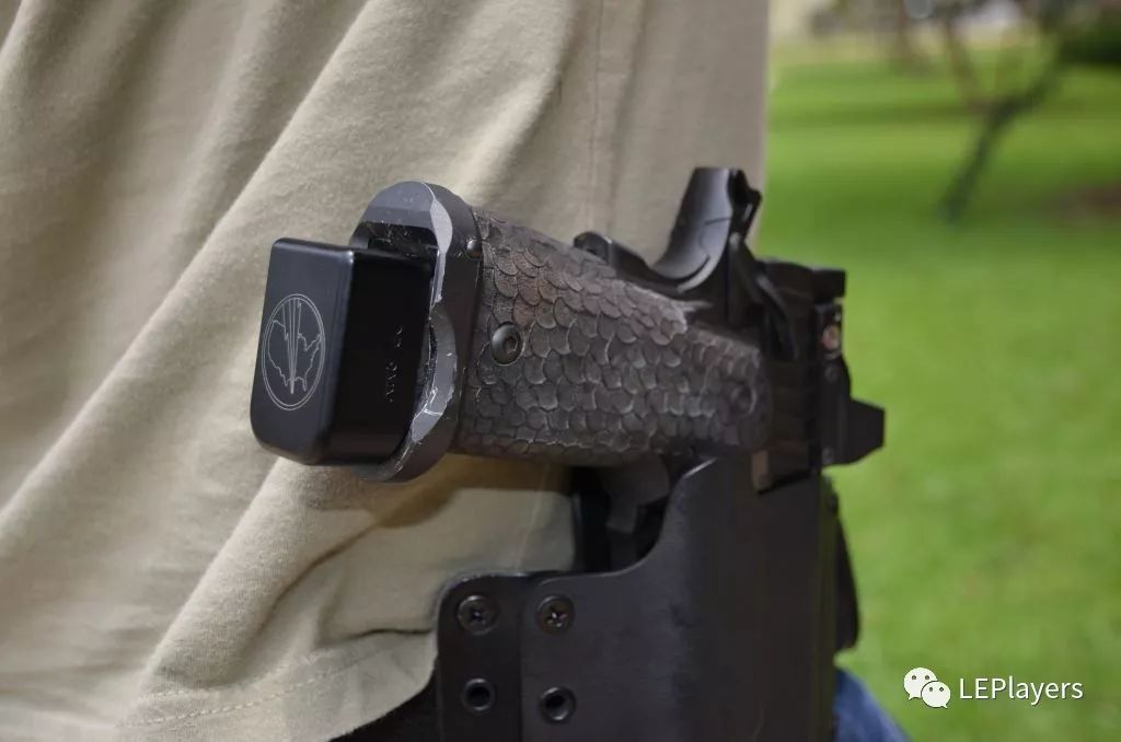 联邦法警佩枪的新选择sti2011手枪