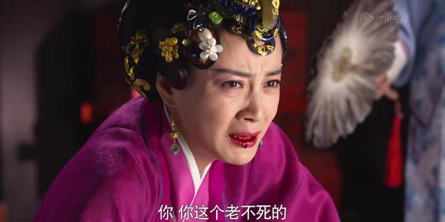 但是如果不是有人提醒,估计很少有人认出李萌老师是《芈月传》的芈茵