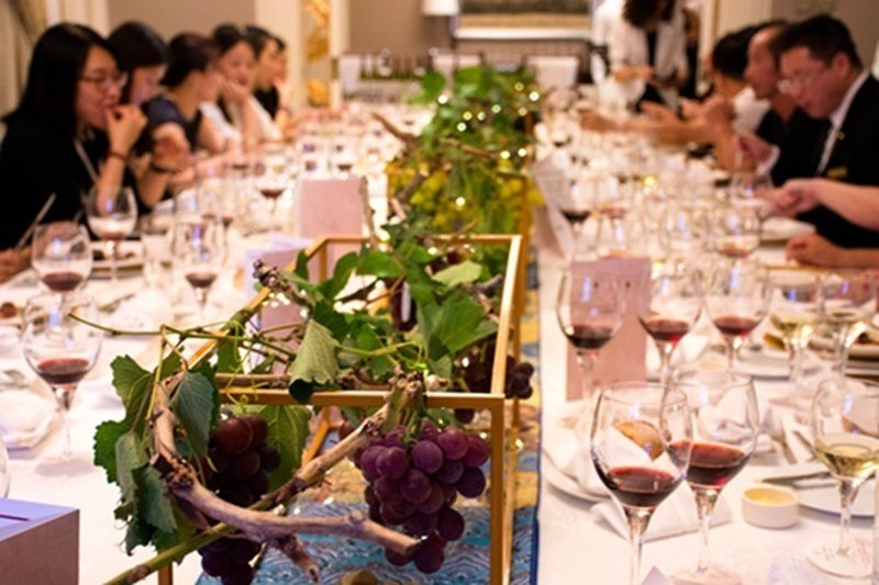桂林香格里拉大酒店举办夏末葡萄酒品鉴晚宴