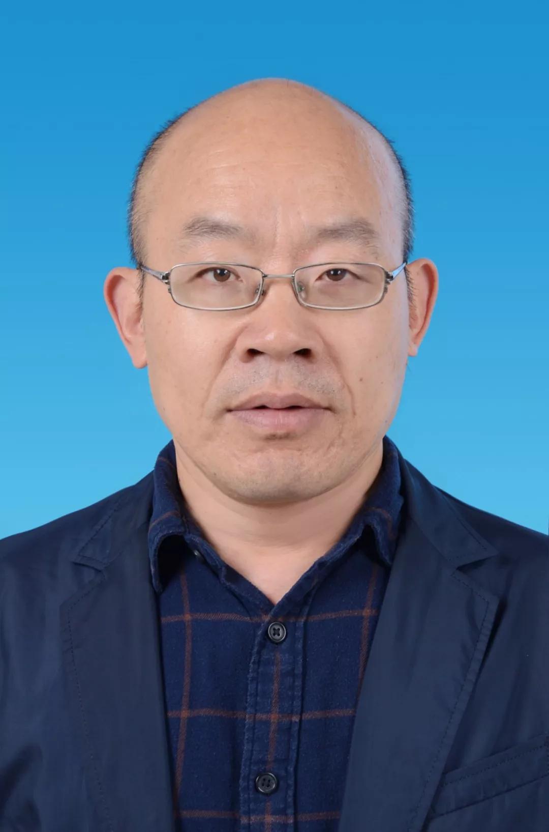 (江苏省南通中学)王金杰(南通市天星湖中学)严晓冬(通州区兴仁中学)黄